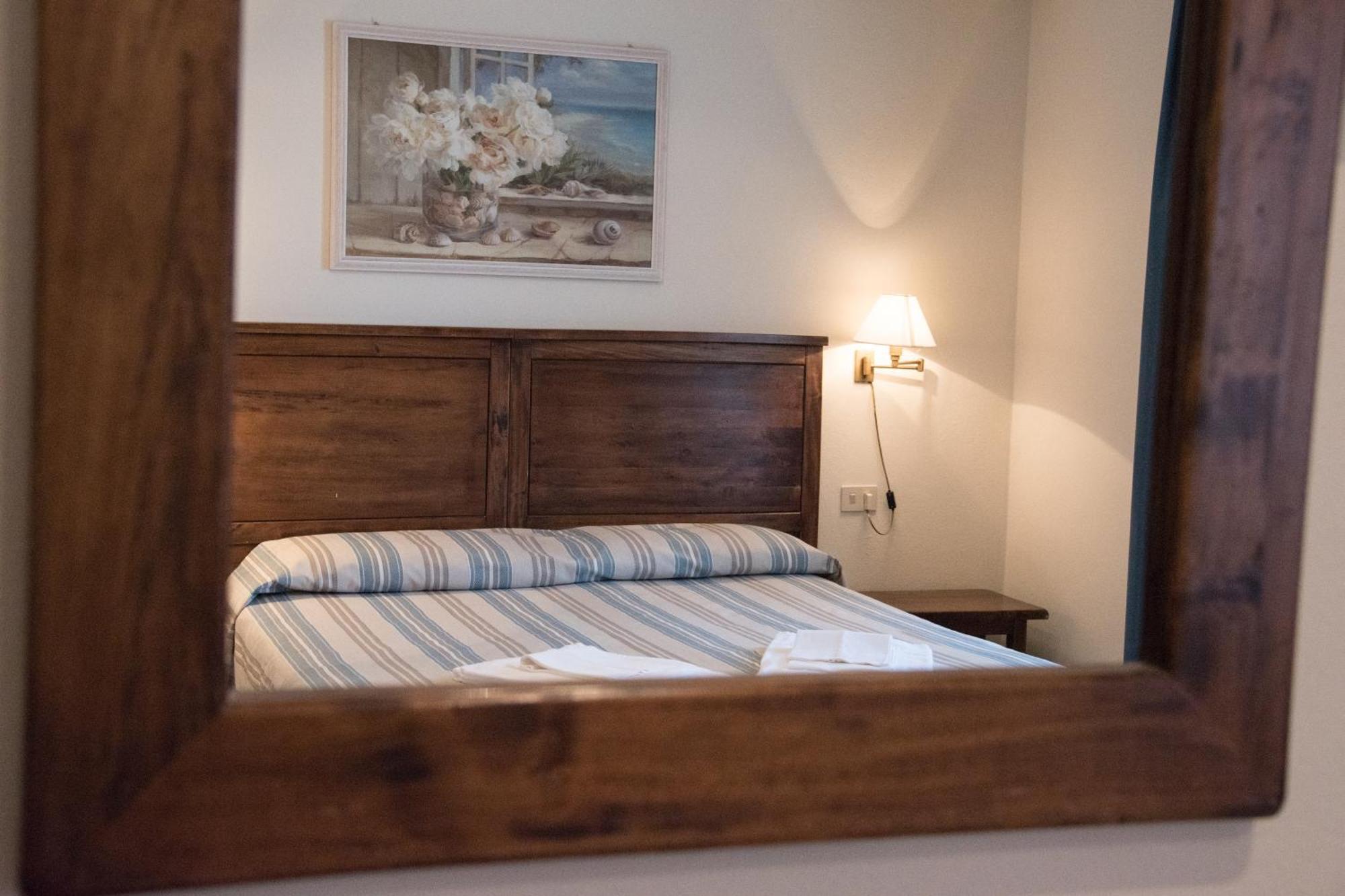 Hotel Villa Rodriguez Capoliveri  Εξωτερικό φωτογραφία