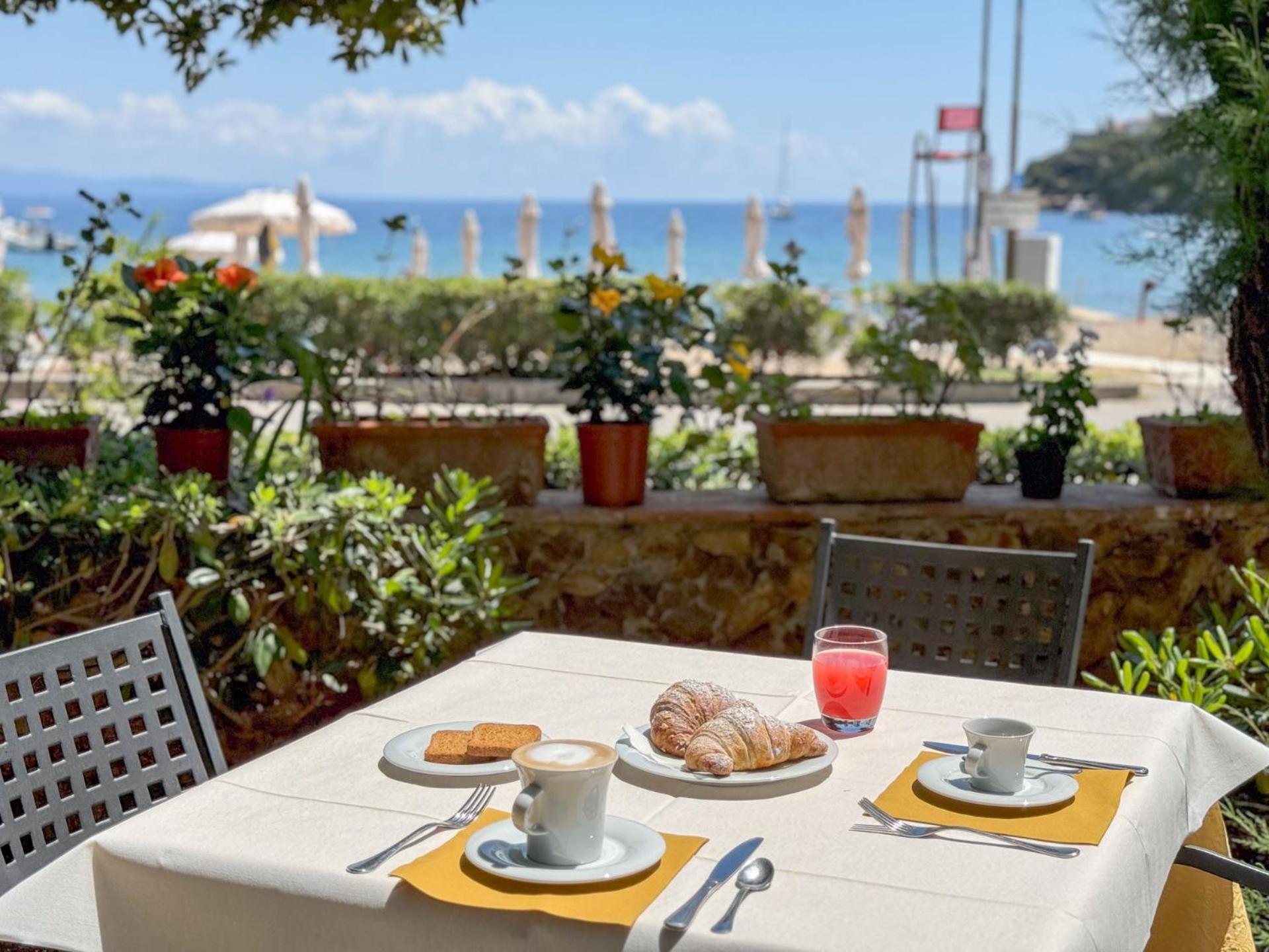 Hotel Villa Rodriguez Capoliveri  Εξωτερικό φωτογραφία