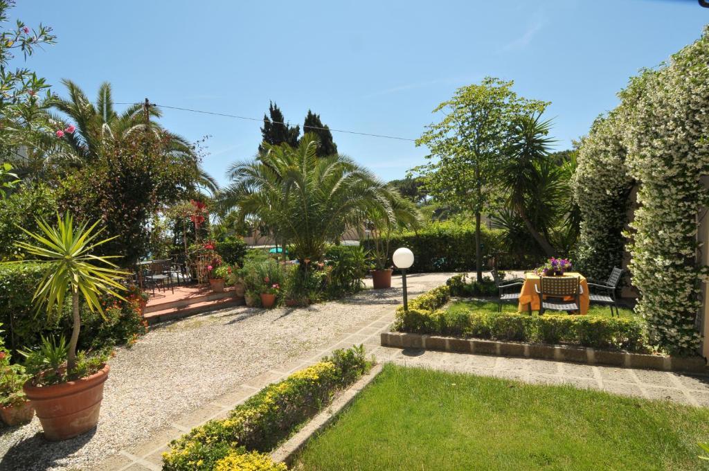 Hotel Villa Rodriguez Capoliveri  Εξωτερικό φωτογραφία
